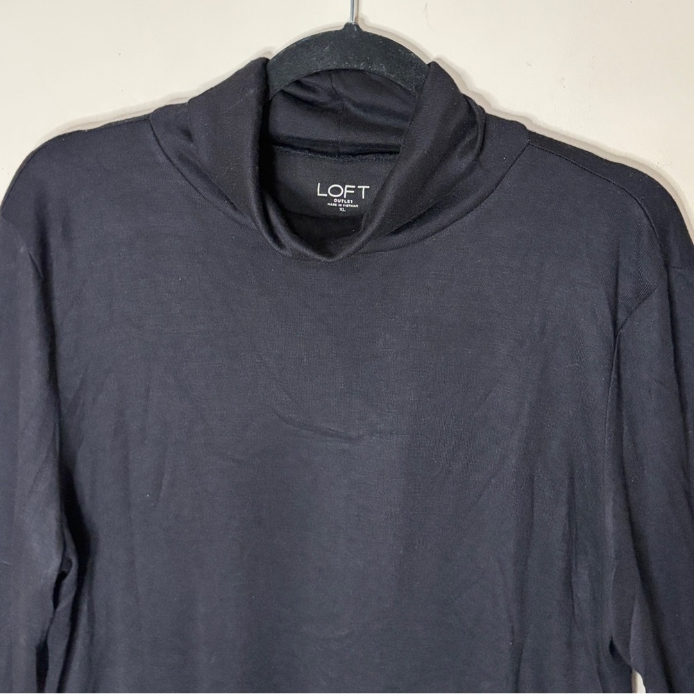 NWOT LOFT Black Balloon Sleeve Turtleneck, XL - Picture 2 of 10